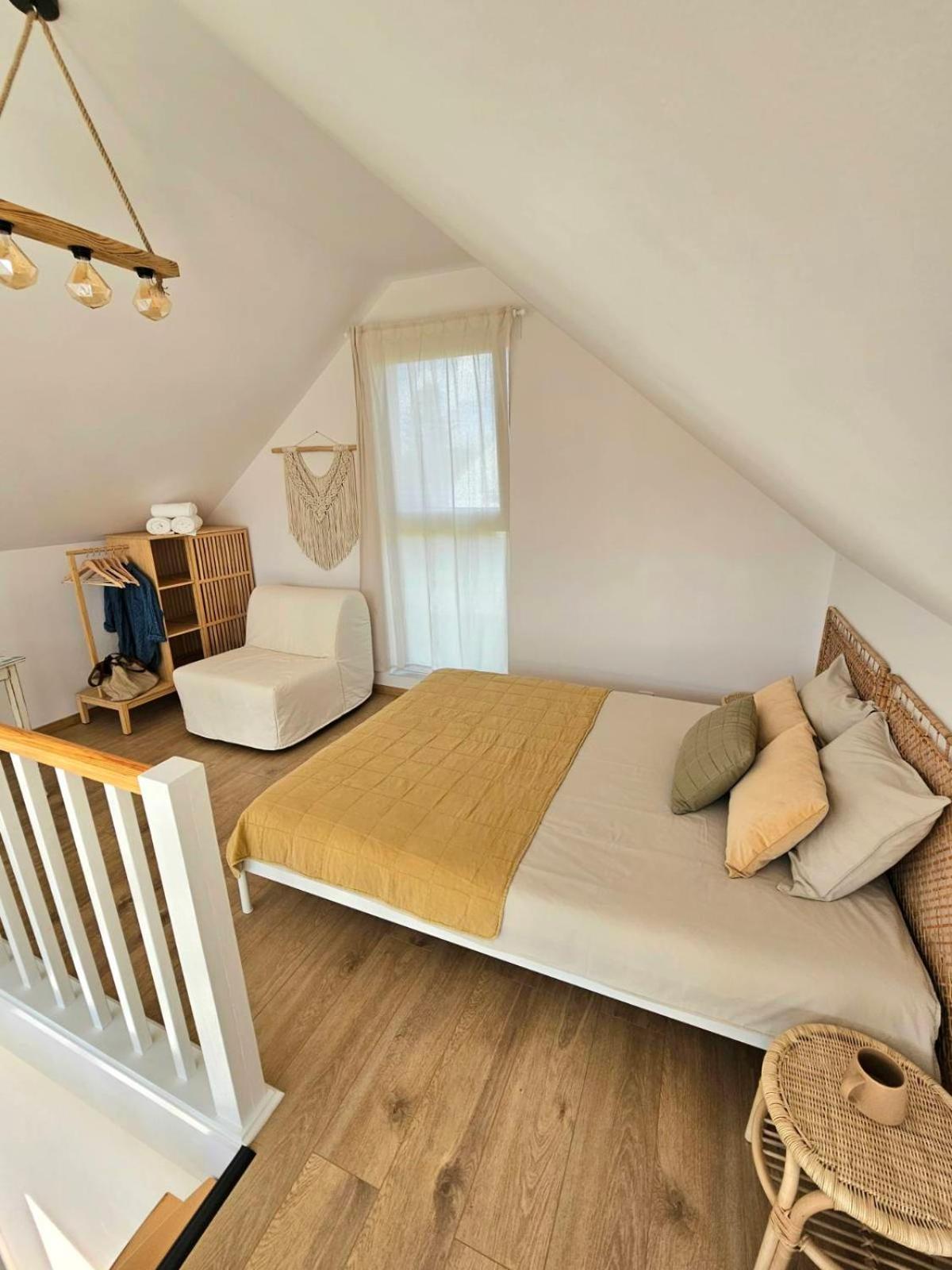 Villa Binibona Barn Haven Rydzewo Habitación foto