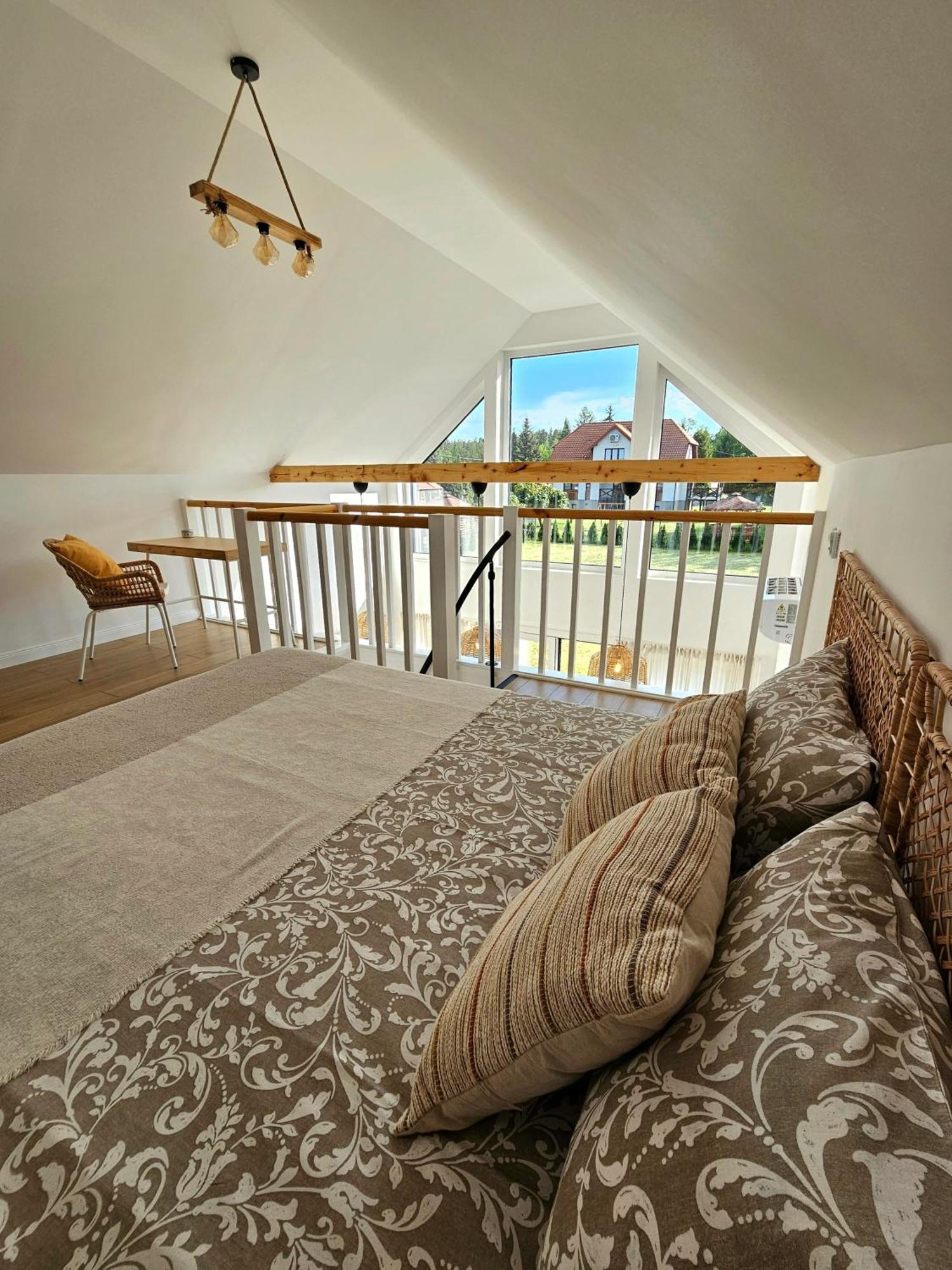 Villa Binibona Barn Haven Rydzewo Habitación foto